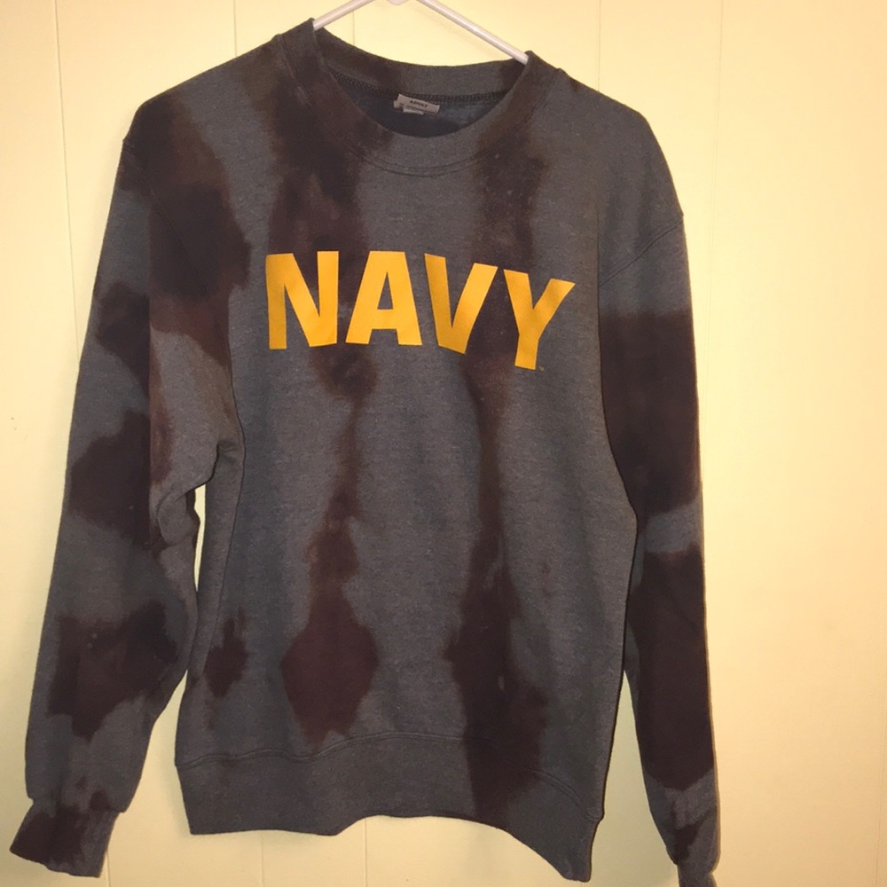 BLEACHED SWEATSHIRT